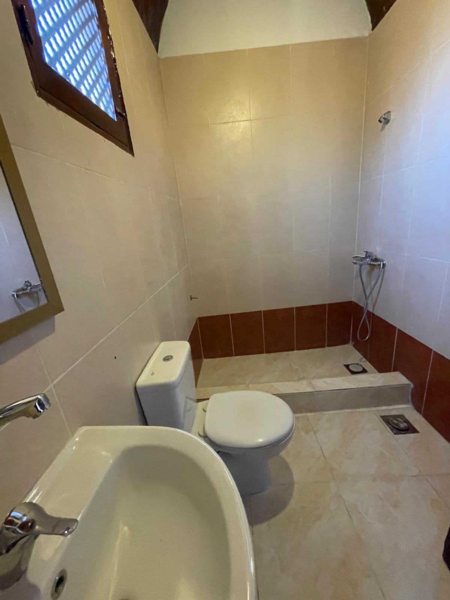 Villa Giulio Luxor Guest House ภายนอก รูปภาพ