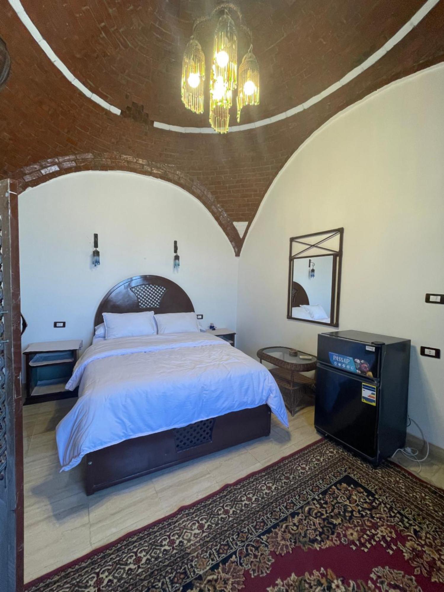 Villa Giulio Luxor Guest House ภายนอก รูปภาพ