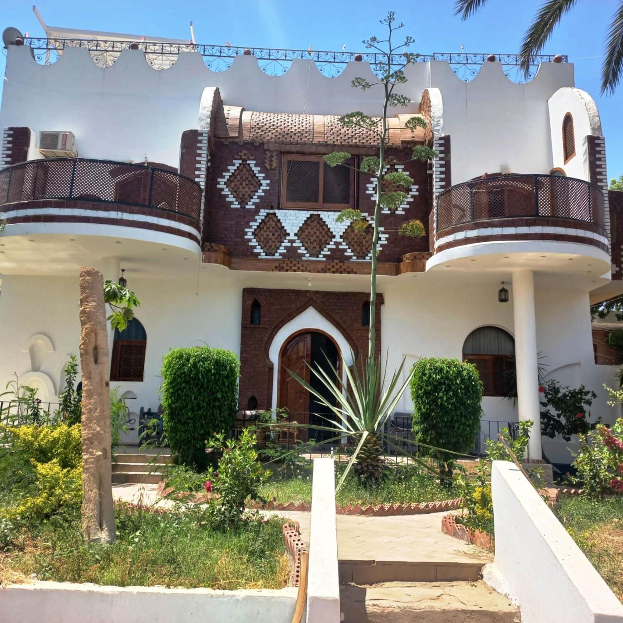 Villa Giulio Luxor Guest House ภายนอก รูปภาพ