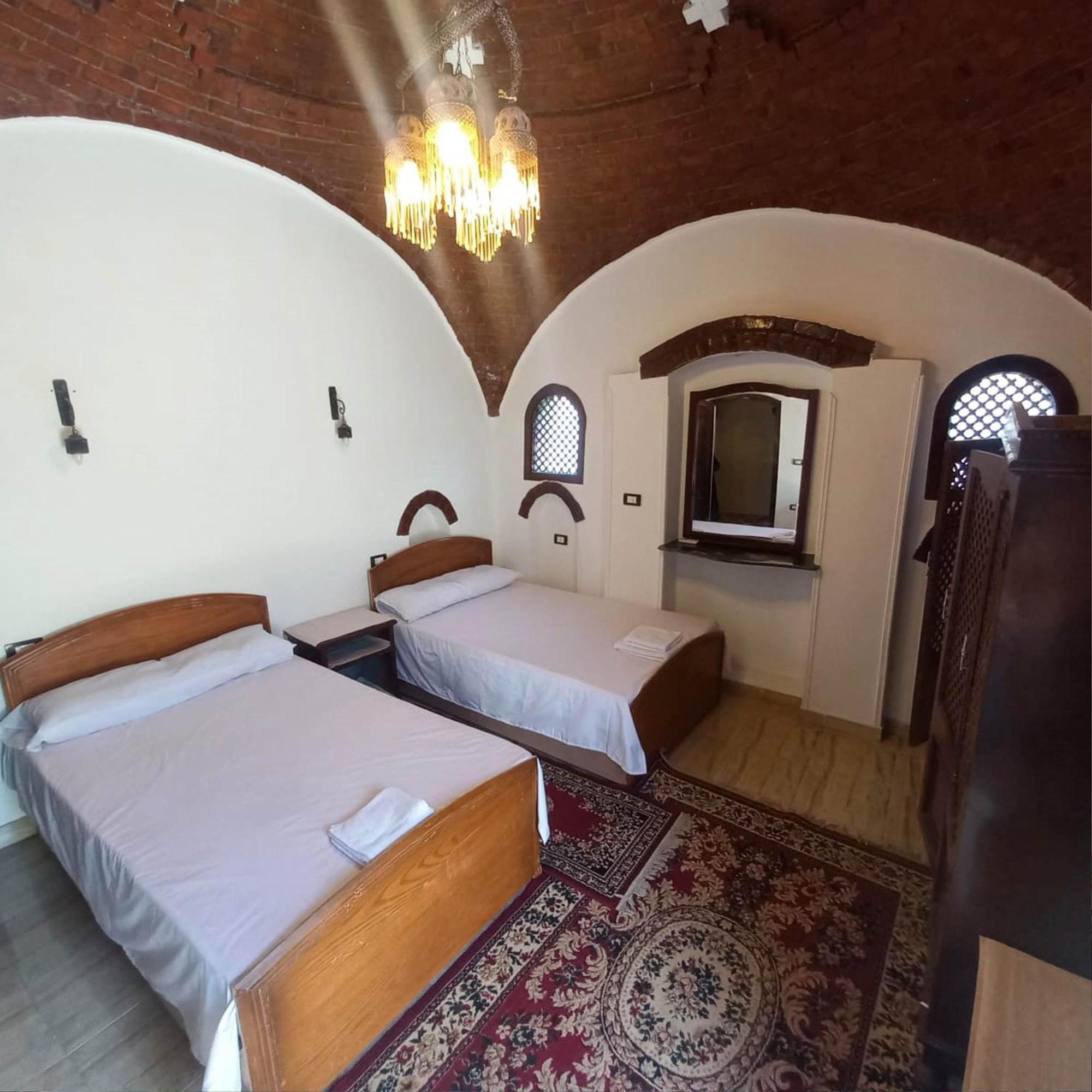 Villa Giulio Luxor Guest House ภายนอก รูปภาพ