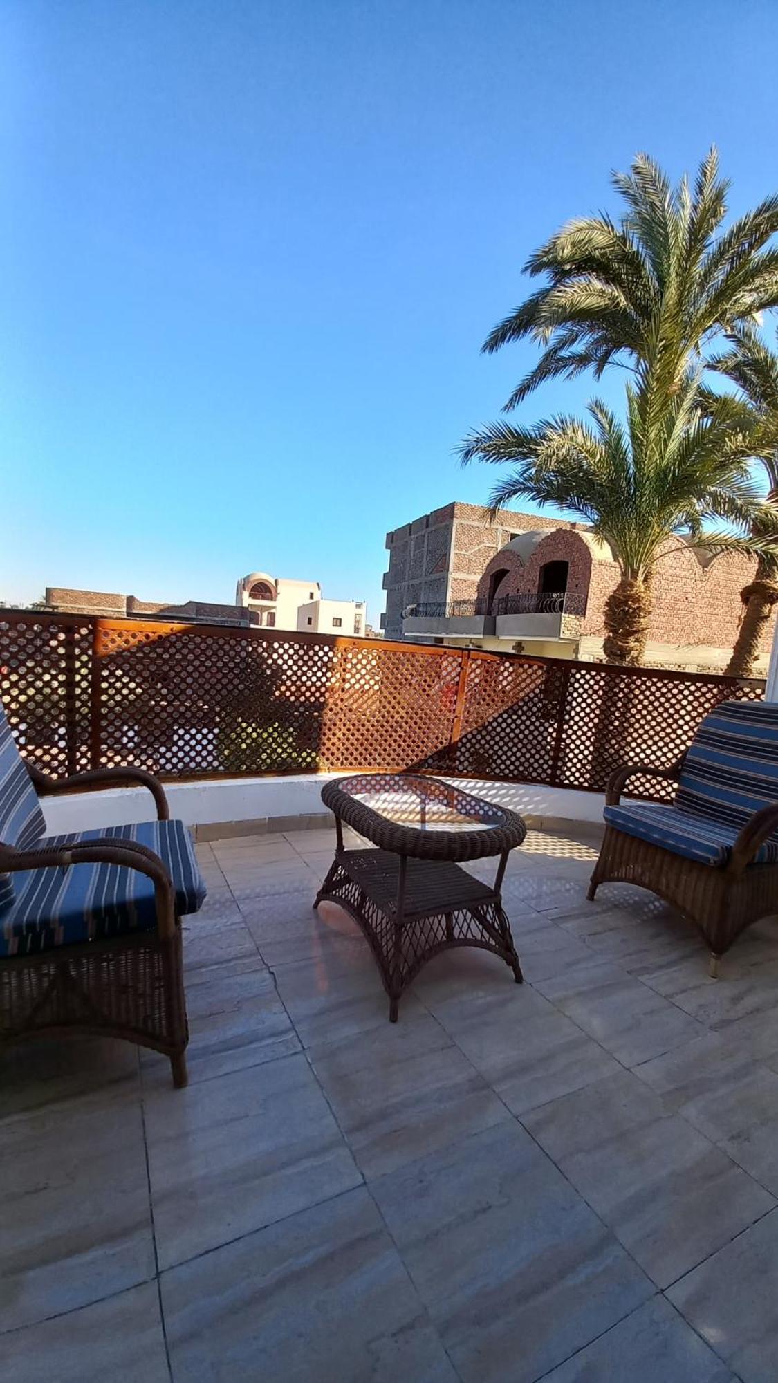 Villa Giulio Luxor Guest House ภายนอก รูปภาพ