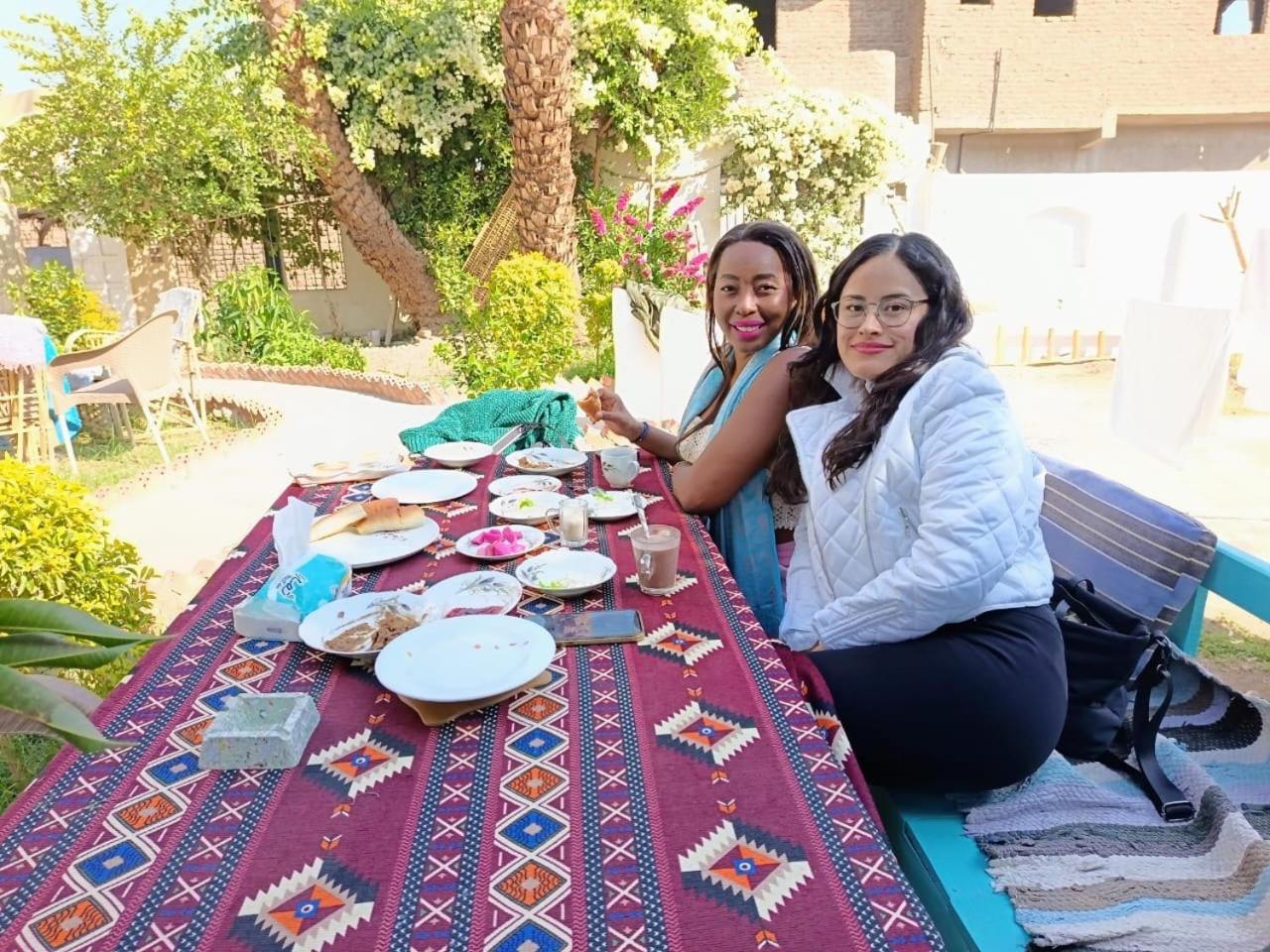 Villa Giulio Luxor Guest House ภายนอก รูปภาพ